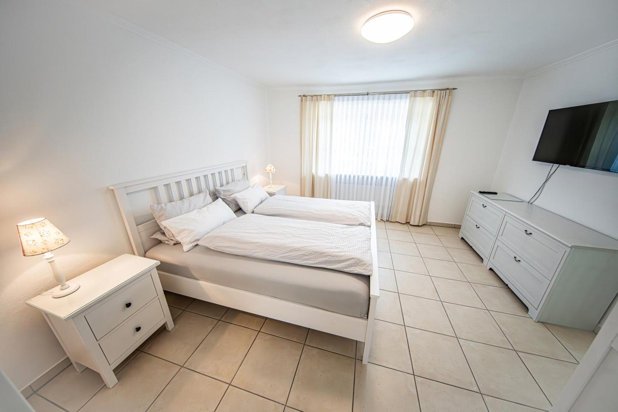 Schoene Ferienwohnung Vor Den Toren Pullman Citys Zwei Aicha vorm Wald Buitenkant foto
